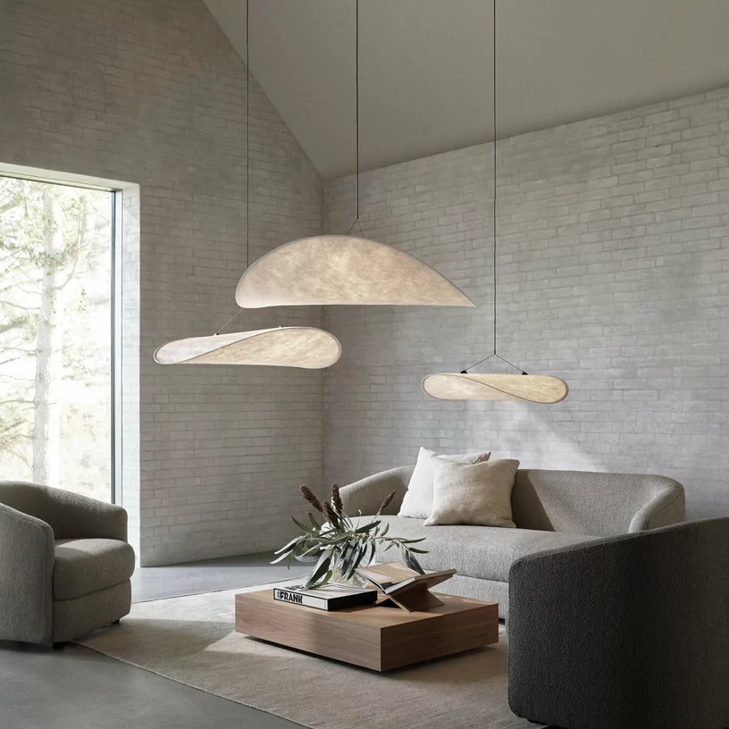 Suspension luminaire aérienne moderne et design en soie – Image 3