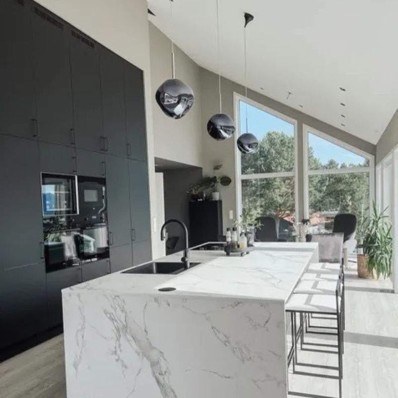 Suspension luminaire boule argentée originale et moderne – Image 10